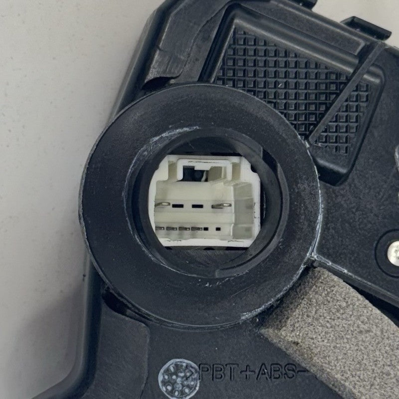 A046693 06-13 Lexus IS250 IS350 IS F Driver Left Front Door Latch Lock Actuator OEM