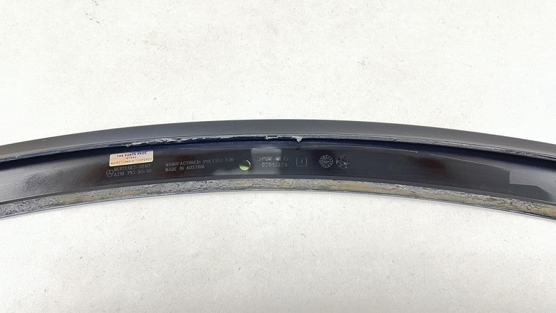 A 218 793 03 88 0388 / A2187930388 / 2187930388 12-18 MERCEDES BENZ CLS550 W218 REAR TRUNK LID SPOILER WING BLACK OEM