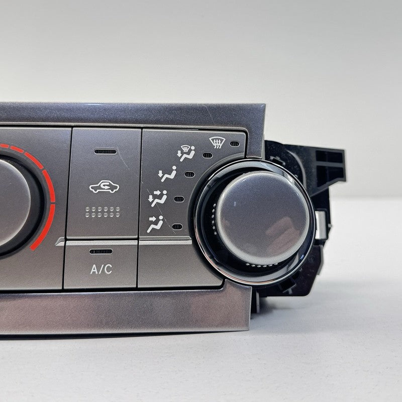 55900-48500 / 55900 48500 / 5590048500 11-13 Toyota Highlander AC Temperature Climate Control Switch 55900-48500 OEM