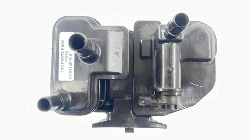 8452 4033 / 84524033 22-24 CADILLAC CT4 V BLACKWING FUEL EVAP VAPOR CHARCOAL EMISSION CANISTER OEM