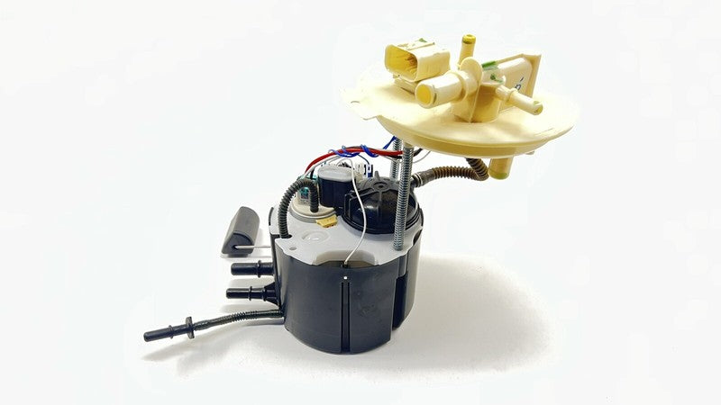 8561 7033 / 85617033 22-24 CADILLAC CT4 V BLACKWING GAS TANK FUEL PUMP SENDING UNIT 85617033 OEM