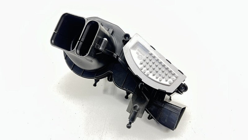 8T0 820 521 F / 8T0820521F 13-18 BENTLEY FLYING SPUR RIGHT HVAC AC AIR BOOSTER BLOWER MOTOR W/ RESISTOR OEM