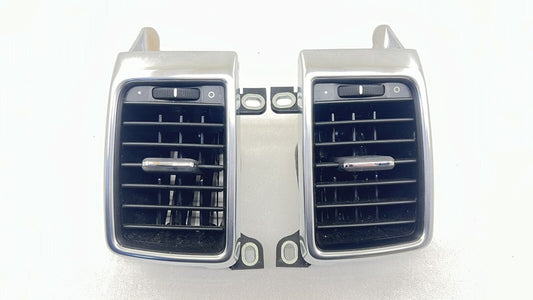970.553.171 / 970 553 171 / 970553171 10-16 PORSCHE PANAMERA REAR LEFT AND RIGHT AIR VENT GRILLE GRILL TRIM PAIR OEM
