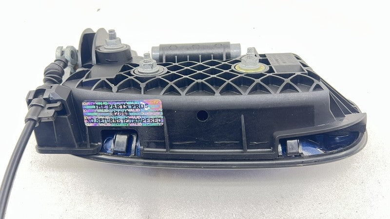 970.537.064.04 / 970 537 064 04 / 97053706404 10-16 PORSCHE PANAMERA PASSENGER RIGHT REAR EXTERIOR DOOR HANDLE ASSEMBLY 