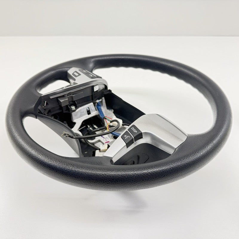 45103-33060 / 45103 33060 / 4510333060 08-13 Toyota Highlander Driver Steering Wheel Black Leather 45103-33060 OEM