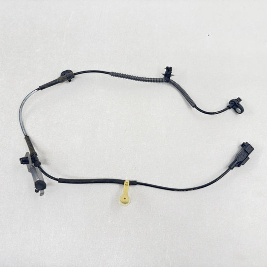 PR3C-2C204-BC / PR3C 2C204 BC / PR3C2C204BC 24-25 FORD MUSTANG GT RIGHT FRONT ABS WHEEL SPEED SENSOR PR3C-2C204-BC OEM