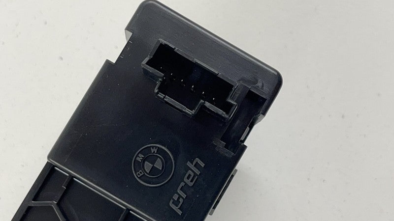 9869539 20-23 TOYOTA SUPRA RADIO VOLUME CONTROL INTERFACE PANEL MODULE 9869539 OEM