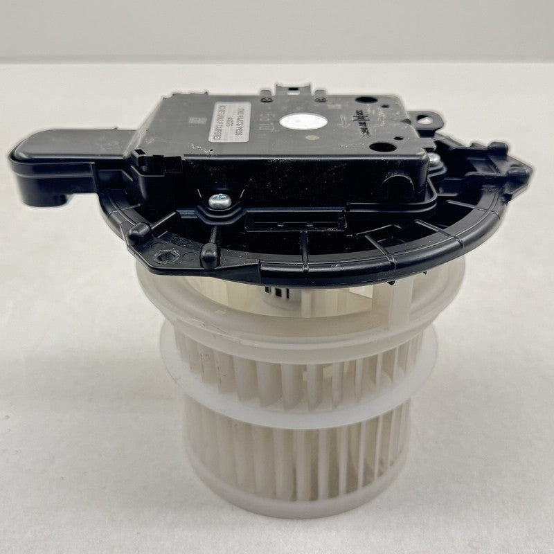 23-25 TOYOTA PRIUS HVAC AC AIR HEATER BLOWER FAN MOTOR OEM