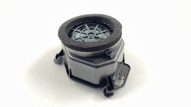 2048202402 / A2048202402 / A 204 820 24 02 2402 10-13 MERCEDES W212 E CLASS MINI SUBWOOFER SUB WOOFER SPEAKER 204 820 24