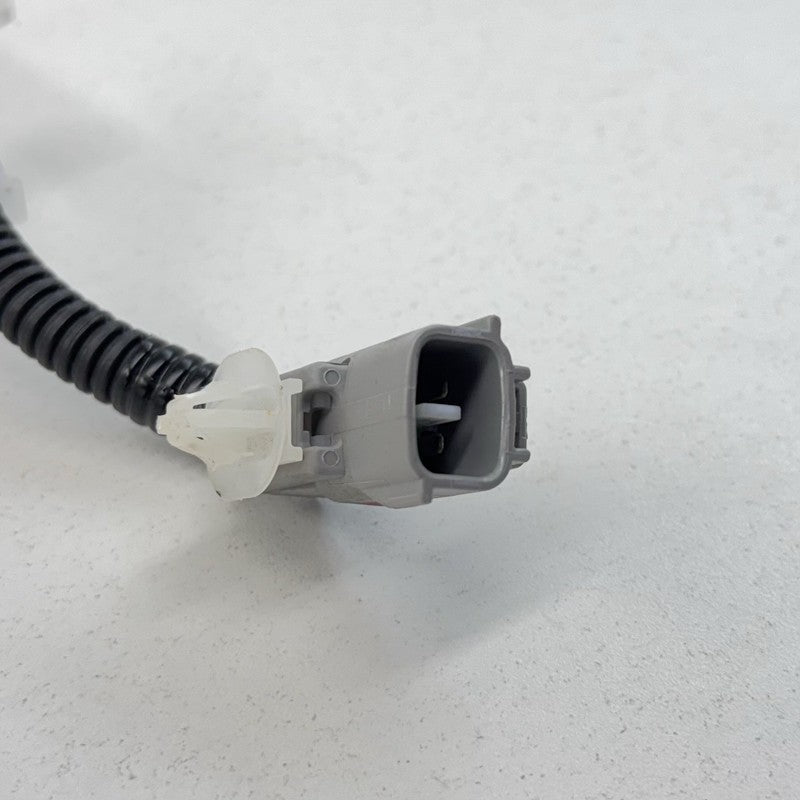 08-13 Toyota Highlander Passenger Right Front Seat Belt Seatbelt Buckle OEM