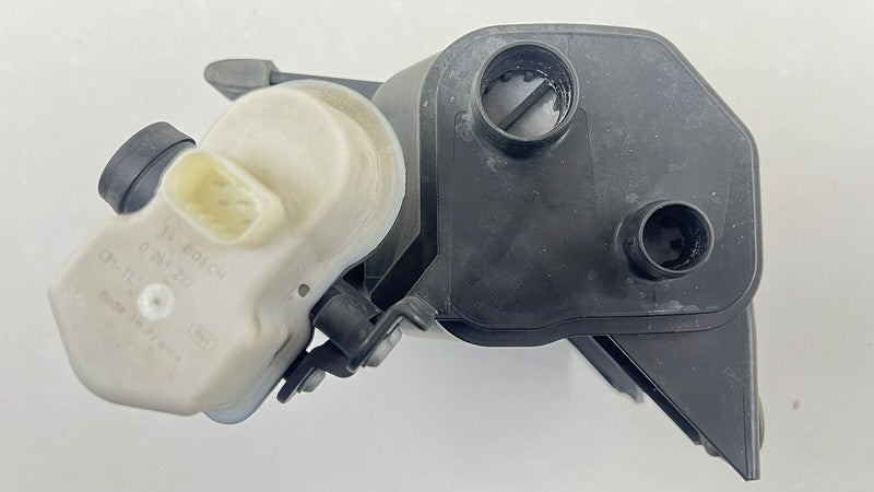 7 162 365 / 7162365 06-10 BMW M6 E63 E64 FUEL EVAP VAPOR CHARCOAL EMISSION CANISTER 7162365 OEM