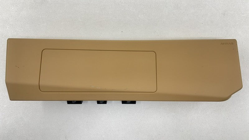 970.803.062.04 / 970 803 062 04 / 97080306204 10-16 PORSCHE PANAMERA RIGHT FRONT LOWER KNEE AIRBAG AIR BAG SRS LUXOR BEI