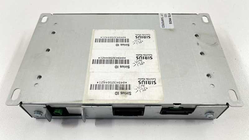 8E0.035.593.P / 8E0 035 593 P / 8E0035593P 08-15 AUDI R8 SPYDER SIRIUS SATELLITE RADIO CONTROL MODULE 8E0 035 593 P OEM