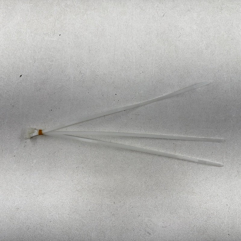 000-093-059-AH / 000.093.059.AH / 000 093 059 AH / 000093059AH 22-25 VOLKSWAGEN GOLF R MK8 EMERGENCY ROADSIDE ASSISTANCE