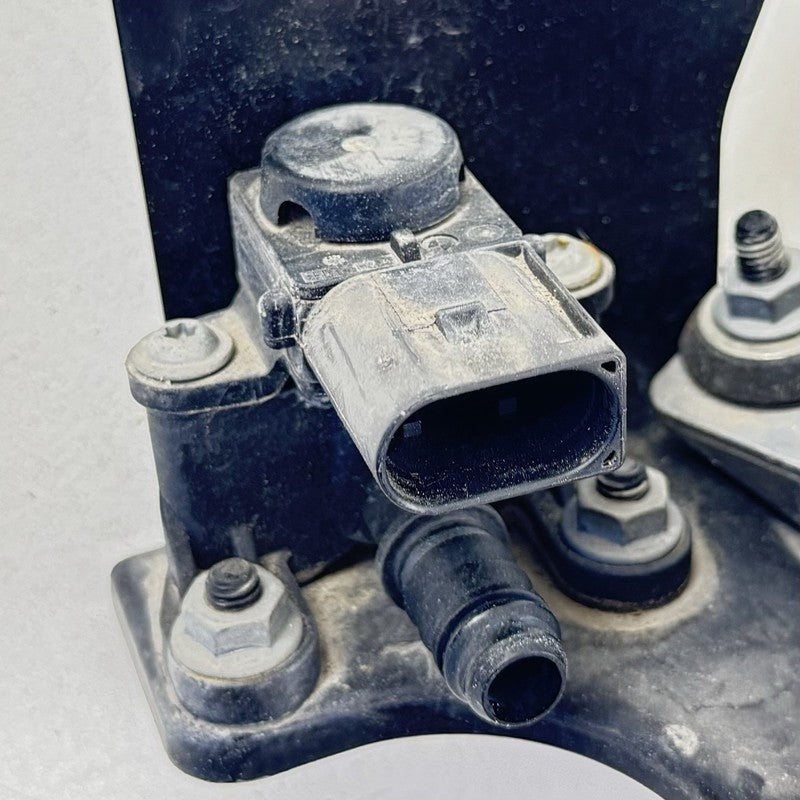 6769029-01 / 676902901 06-10 BMW M6 E63 E64 Brake Vacuum Pump Actuator Motor Assembly 6769029 OEM