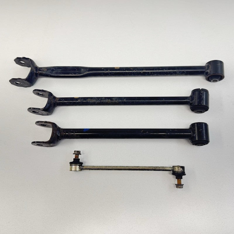 08-13 Toyota Highlander AWD Right Rear Suspension Control Arm Set 38K Miles OEM