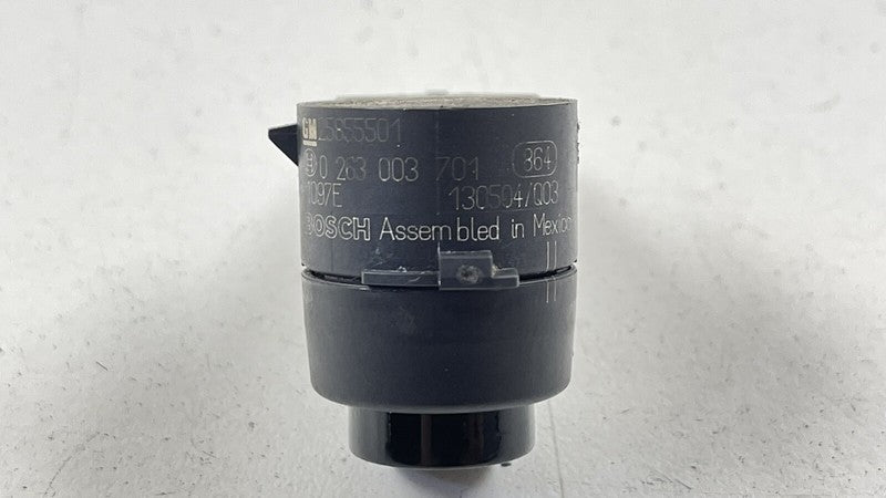25855501 10-15 CAMARO SS BUMPER PDC PARKING DISTANCE WARNING SENSOR 25855501 OEM