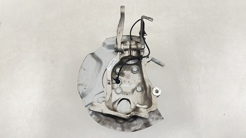 2 282 890 / 2282890 06-10 BMW M6 E63 E64 PASSENGER RIGHT FRONT WHEEL SPINDLE KNUCKLE HUB BEARING OEM