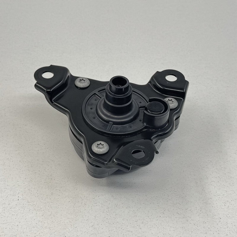 35580-47030 / 35580 47030 / 3558047030 12-17 Toyota Prius V Transmission Shifter Shift Actuator 35580-47030 OEM