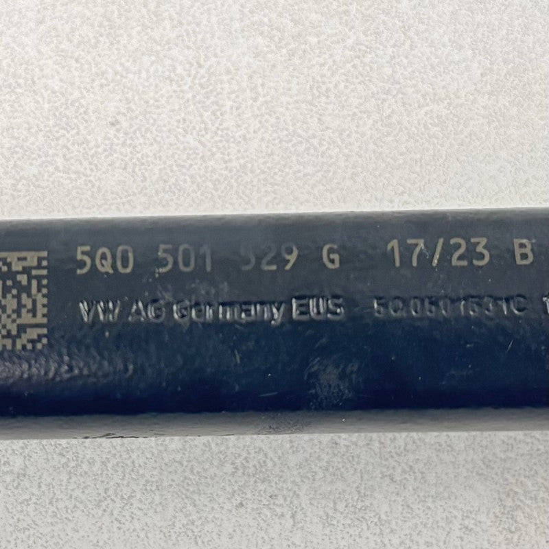5WA-407-621 / 5WA 407 621 / 5WA407621 22-25 VOLKSWAGEN GOLF R MK8 LEFT REAR SPINDLE KNUCKLE HUB W/ CONTROL ARM SET OEM