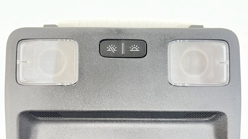 PR3B-C519A58-AAAW / PR3B C519A58 AAAW / PR3BC519A58AAAW 2024 FORD MUSTANG GT FRONT OVERHEAD CONSOLE DOME READING LIGHT L