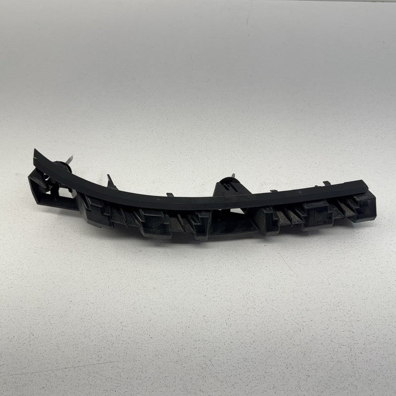 12-18 Mercedes W218 CLS550 Rear Bumper Cover Bracket Support Mount Set