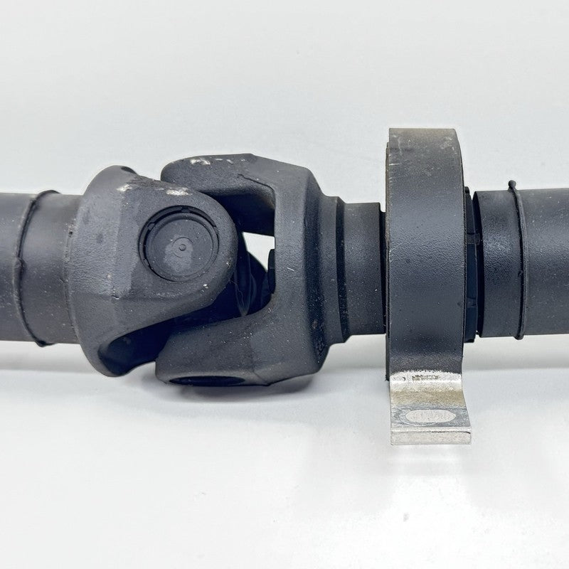 2282980-10 / 2282980 10 / 228298010 06-10 BMW M6 E63 E64 DRIVESHAFT DRIVE SHAFT PROPELLER CARRIER 2282980-10 OEM