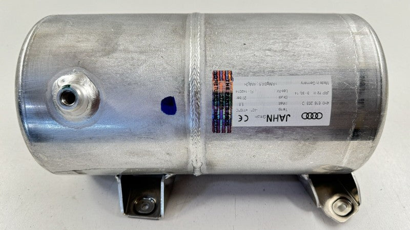 4H0 616 203 D / 4H0616203D 11-18 AUDI A8 S8 AIR SUSPENSION PRESSURE TANK RESERVOIR 4H0616203D OEM