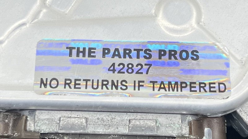 0399301091 23-24 NISSAN Z RADIATOR FAN COOLING MOTOR WITH FAN BLADE PAIR OEM