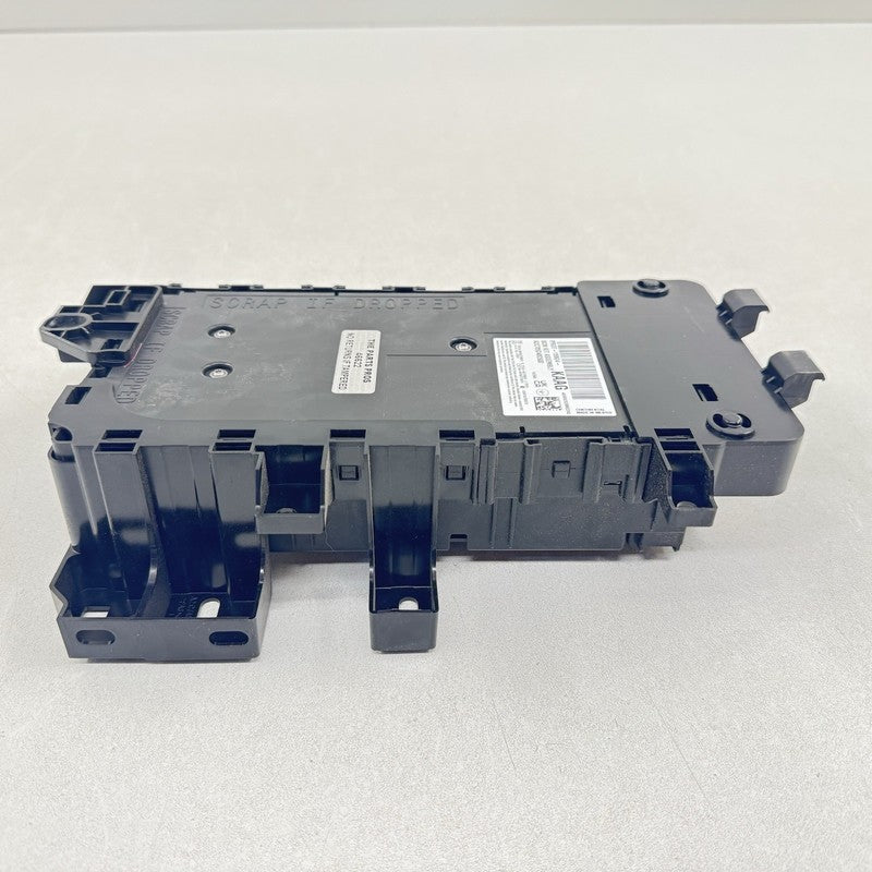 PR3T-15604-KAAG / PR3T 15604 KAAG / PR3T15604KAAG 24-25 Ford Mustang GT Integrated Body Control Module Fuse Relay Juncti