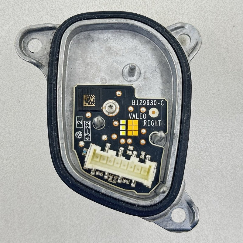 5H0-998-478-C / 5H0.998.478.C / 5H0 998 478 C / 5H0998478C 22-24 VOLKSWAGEN GOLF R RIGHT FRONT HEADLIGHT HEAD LIGHT LAMP