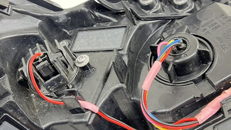 84201 CC021 / 84201CC021 22-24 TOYOTA GR86 PASSENGER RIGHT REAR TAILLIGHT TAIL LIGHT LAMP 84201 CC021 OEM