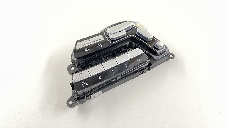 2218709258 / A2218709258 / A 221 870 92 58 07-13 MERCEDES BENZ S550 W221 LEFT FRONT SEAT CONTROL SWITCH 2218709258 OEM