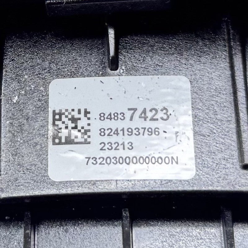 8654 3909 / 86543909 22-24 CADILLAC CT5 V BLACKWING SPEAKER TWEETER SET WITH AMPLIFIER AMP MODULE OEM