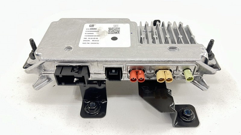 8781 6605 / 87816605 22-24 CADILLAC CT5 V BLACKWING VIDEO PROCESSING CONTROL MODULE WITH BRACKET OEM