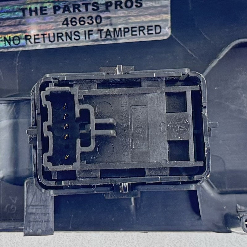PR3B-14A564-AD319W / PR3B 14A564 AD319W / PR3B14A564AD319W 24-25 Ford Mustang GT Left And Right Door Window Switch Pair 