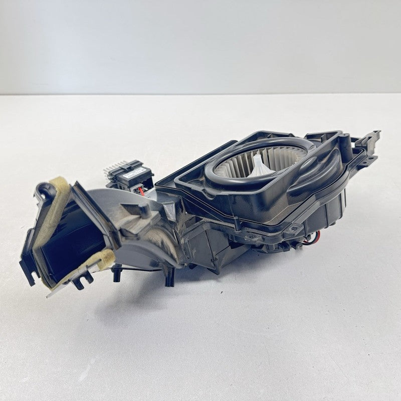 22762718 12-15 Chevrolet Camaro ZL1 HVAC AC Air Temperature Blower Motor Assembly OEM