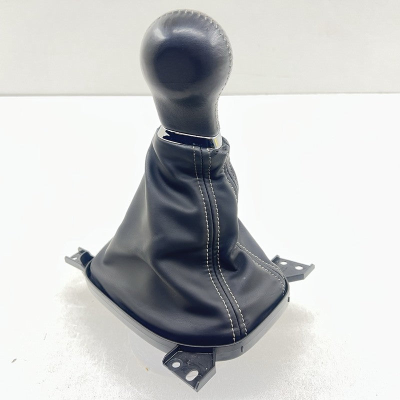 10-15 CHEVROLET CAMARO SS CENTER CONSOLE MANUAL SHIFT BOOT WITH SHIFT KNOB OEM