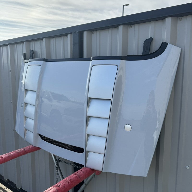 427825300AGRU 11-15 AUDI R8 SPYDER REAR ENGINE HOOD DECK LID CONVERTIBLE TOP STOWAGE COVER OEM