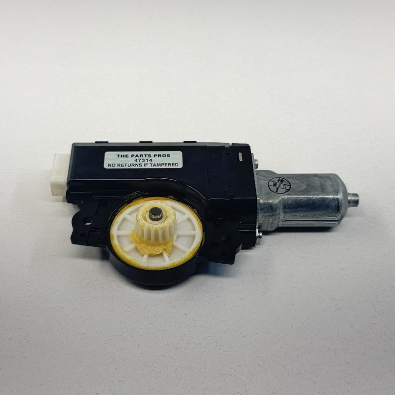 63260-53041 / 63260 53041 / 6326053041 Lexus 06-08 IS250 IS350 08-09 IS F Sunroof Sun Roof Glass Motor 63260-53041 OEM