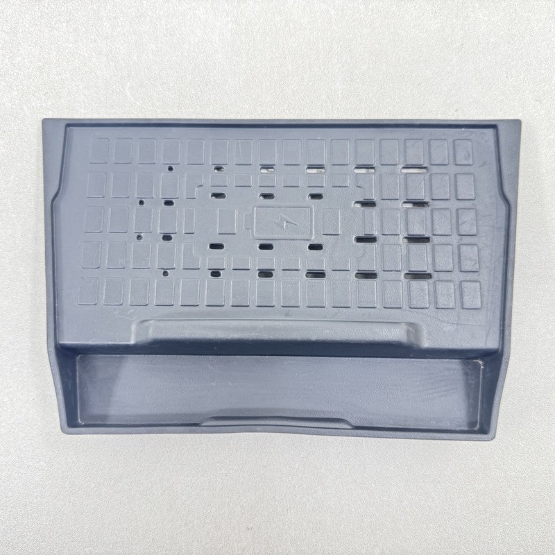 SU5T-19J235-AA / SU5T 19J235 AA / SU5T19J235AA 24-25 Ford Mustang GT Center Console Wireless Charger Phone Charging W/ P