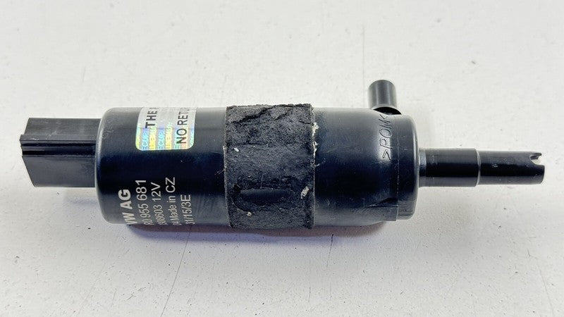 6R0 955 681 / 6R0955681 11-23 AUDI A8 S8 WASHER BOTTLE WATER PUMP MOTOR SENDING UNIT 6R0955681 OEM