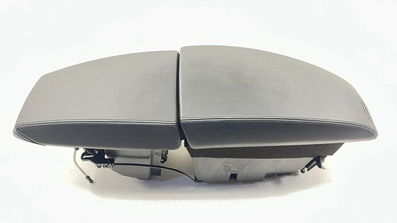 7 072 737 / 7072737 06-10 BMW M6 E63 E64 CENTER CONSOLE ARMREST ARM REST COVER LID OEM