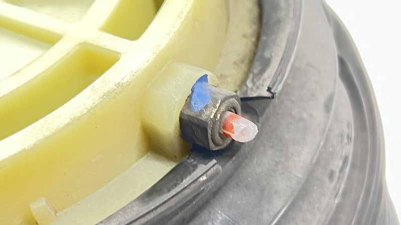 A 212 320 40 25 4025 / A2123204025 / 2123204025 12-18 MERCEDES BENZ CLS550 W218 RIGHT REAR AIR SUSPENSION ABSORBER BAG O