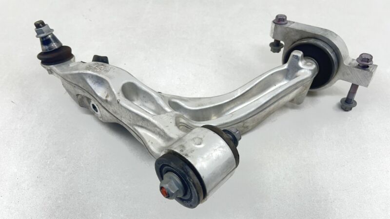 Does Not Apply 24-25 NISSAN Z NISMO DRIVER LEFT FRONT SUSPENSION CONTROL ARM SET OEM