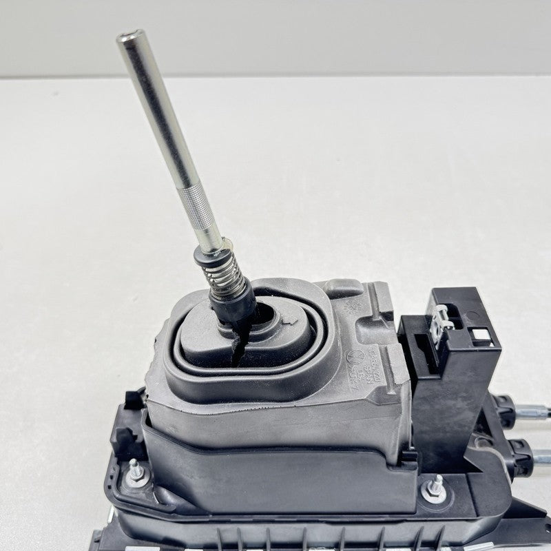 5Q0-711-091-E / 5Q0 711 091 E / 5Q0711091E 22-25 VOLKSWAGEN GOLF R MANUAL GEAR BOX SHIFTER SHIFT LEVER HANDLE ASSEMBLY O