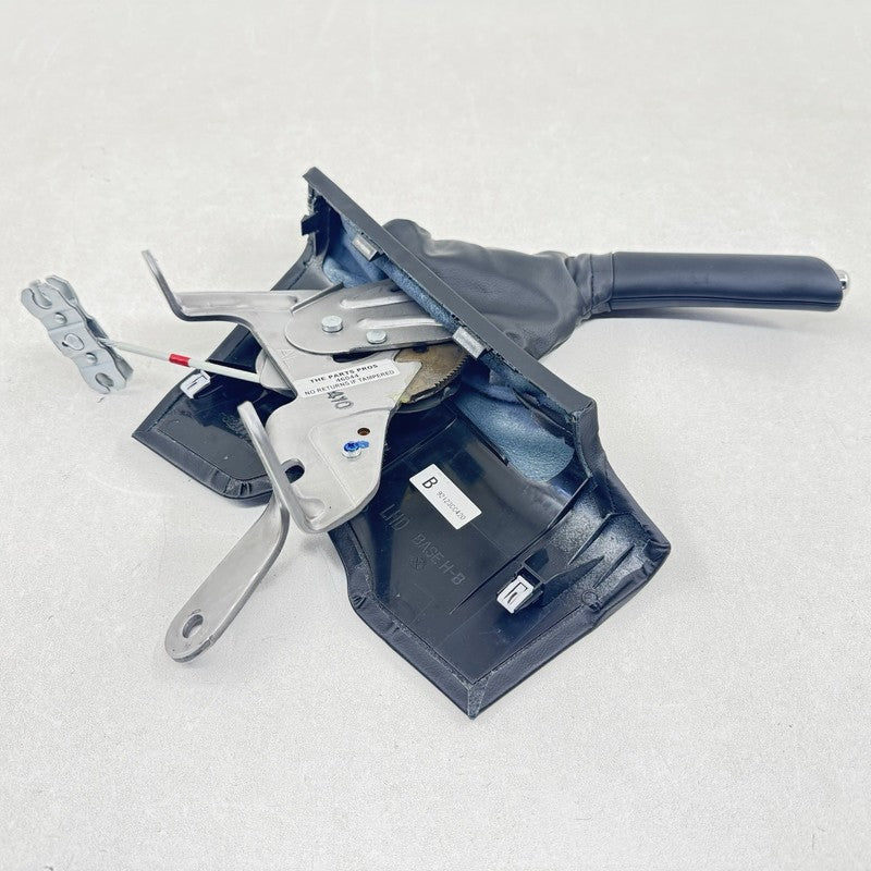 92123CC420 22-25 TOYOTA GR86 EMERGENCY PARK HAND BRAKE LEVER HANDLE ASSEMBLY 92123CC420 OEM