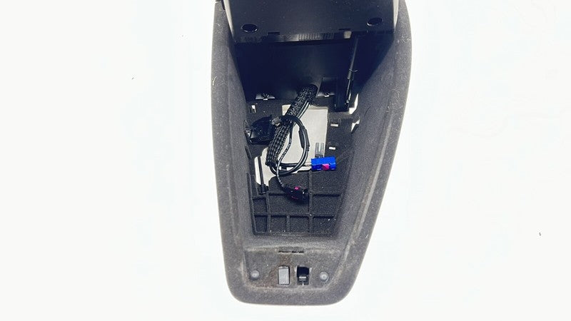 7 072 737 / 7072737 06-10 BMW M6 E63 E64 CENTER CONSOLE ARMREST ARM REST COVER LID OEM