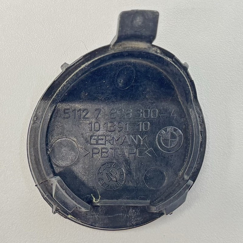 7 898 300 / 7898300 06-10 BMW M6 E63 E64 Rear Bumper Tow Hook Eye Cap Cover Trim Black 7898300 OEM