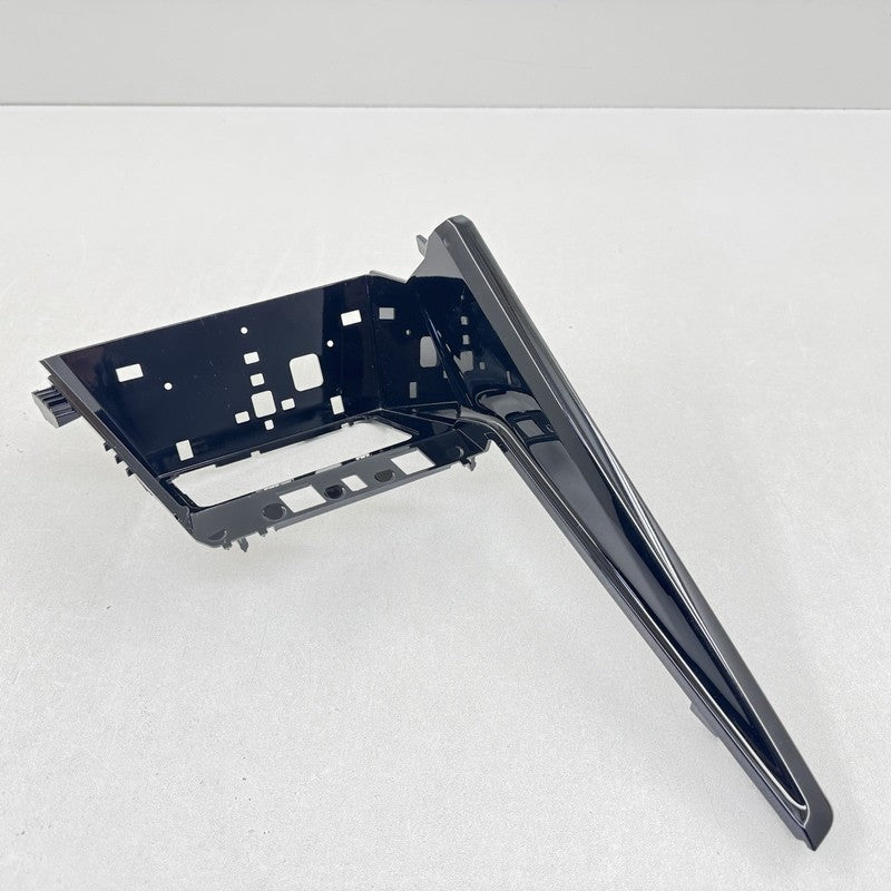 5H1-863-487-B / 5H1.863.487.B / 5H1 863 487 B / 5H1863487B 22-25 VOLKSWAGEN GOLF R CENTER CONSOLE PHONE CHARGING SURROUN